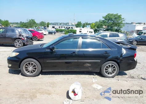 2006 Toyota Camry Xle V6 z USA, uszkodzony, nr VIN 4T1BF30K96U114182